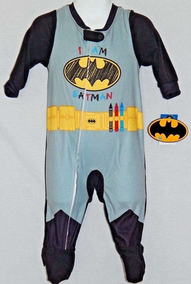 Bebé Niño Pijama Traje para Dormir Batman Tallas 9 12 24 Meses Una Pieza Cremallera NUEVO Foto 1 de 4