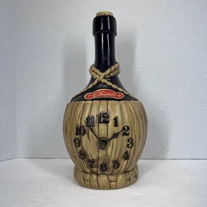 MCM Vintage Spartus Chianti Wine Bottle Clock Plastic Works - Picture 1 of 3
