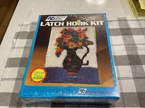 Latch Hook Kit National Yarn Crafts Flowered Pitcher Design 20in X 27in No. R117 - Picture 1 of 4