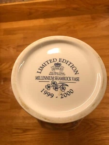 Aynsley Orchard Gold Millenium Shamrock Vase 1999-2000 limited edition - Picture 1 of 7