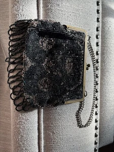 Victorian 1920's Black Beaded Evening Bag W/Metal Frame Approx. 6'' x 6'' - Picture 1 of 6
