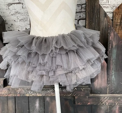 Disfraces de Halloween Gris Tutú Peluca Gris Espeluznante  Foto 1 de 4