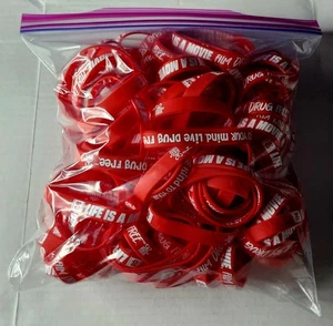 Red Ribbon Week "Life Is A Movie" Drug-Free Wristband Set – 138 Count – NWOT - Picture 1 of 8