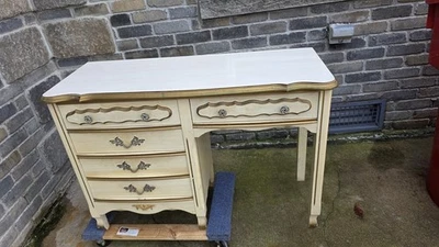 Bonnet By Sears French Provincial Childerns Desk - Image 1 of 4