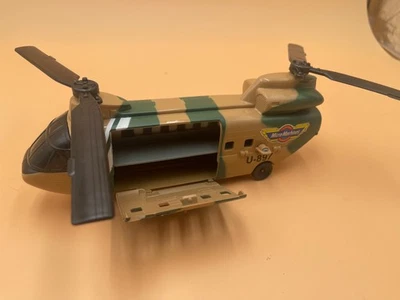 1989 Vintage Micro Machines Military Chinook U-897 USAF Helicopter Galoob - Image 1 of 4
