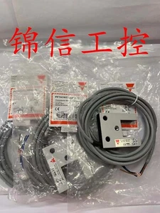 1 PCS CARLO PF74CNT30BC3376 Photoelectric switch sensor - Picture 1 of 1
