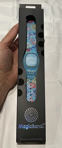 Disneyland Magic Key Castle Rides MagicBand Plus Happiest Place Unlinked New - Picture 1 of 5