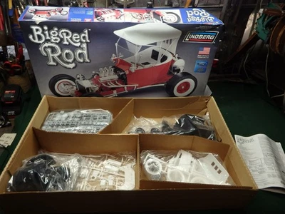 Lindberg Big Red Rod T Bucket 1/8 Scale Model Kit #73044 Open Box Ltd Ed 2006 - Image 1 of 4