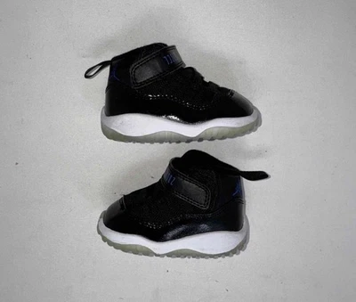 Air Jordan 11 Retro Niño 'Space Jam' 2009 - Talla 3c - Usado Sin Caja Foto 1 de 4
