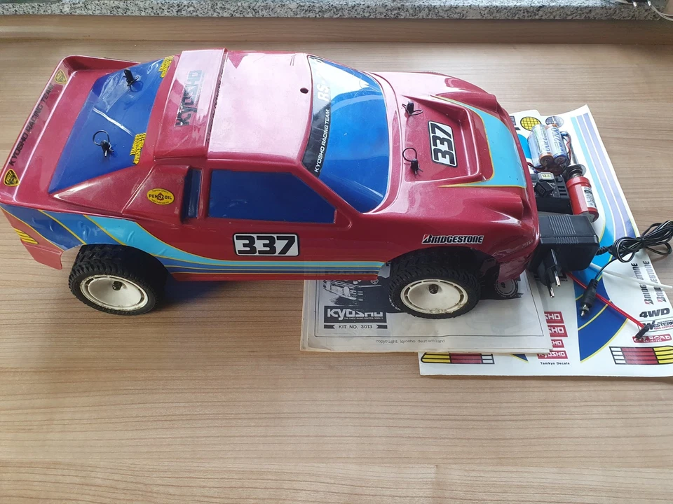 Kyosho Ford RS-200 RS200 4WD 1:10 O.S. Max10 FP Vintage Rally Car - Image 1 of 4