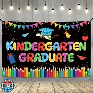 YQUQWN, pancarta de graduación de jardín de infantes - extra grande, 72x44 pulgadas, jardín de infantes - Imagen 1 de 5