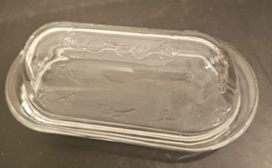 Anchor Hocking Pressed Clear Glass Covered Butter Dish Scalloped  Savannah 7”L - Picture 1 of 7