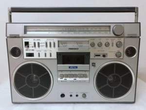HITACHI TRK-8600RM Cassette Recorder Stereo Radio Silver Vintage from Japan - Picture 1 of 6