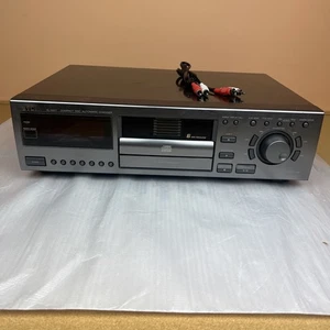 JVC XL-M417 CD PLAYER 6 DISC CHANGER  Tested Works Perfect NO Remote. - Picture 1 of 14