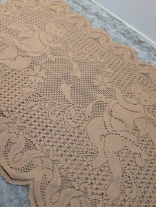 Angel/cherub Doilies, Dresser Scarf, Table Runner - Picture 1 of 7