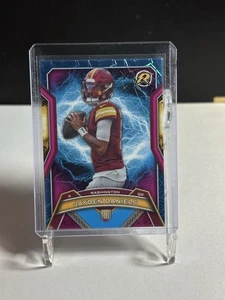 2024 Topps Resurgence Jayden Daniels Sky Blue and Pink Shock REFRACTOR (RC) #196 - Bild 1 von 3