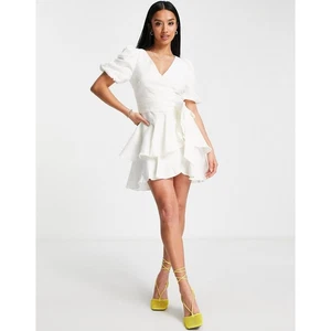 Ever New Minikleid weiß Leinen Puffärmel Stufen Größe 4 Taille binden romantisch - Bild 1 von 11