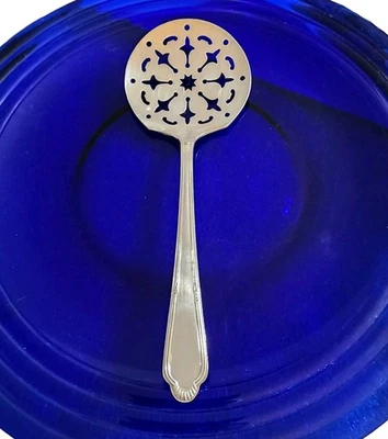 Wm Rogers 1934 Original Rogers Arándano/Tomate Servidor Placa Plateada Laurel Foto 1 de 4