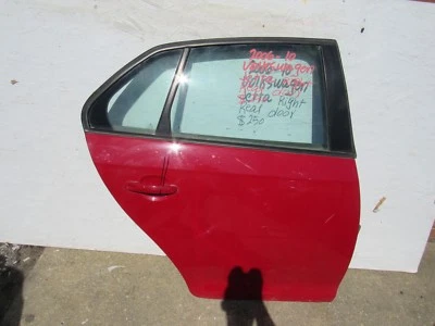 2006-2007-2008-2009-2010 VOLKSWAGEN JETTA RIGHT REAR DOOR  Foto 1 de 4