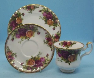 Royal Albert Old County Roses Tea Cup Saucer Bread Butter Plate 3 Pieces Vintage - Picture 1 of 14