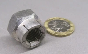 Dado esagonale ad espansione in acciaio inox 18-8 RH, M12 x 1,75 x 19 mm L x 15,6 mm H, 1 pezzo - Foto 1 di 12