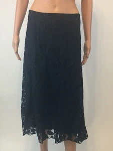 Falda Cato Talla 8 Negra Floral Malla Hasta la pantorrilla Línea A Completamente Forrada con Cremallera  - Imagen 1 de 12