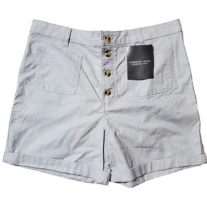 Lee Women’s High Rise Legendary Style Relaxed Fit Chino Shorts Size 18  NEW - Picture 1 of 11