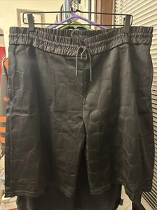 Alexander Wang x H&M Mesh Basketball Shorts Crocodile Pattern Mens Large - Picture 1 of 7