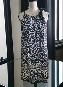 White House Black Market Damenkleid 10 schwarz Blumen Seide Satin Etuikleid Neckholder zum Binden - Bild 1 von 10