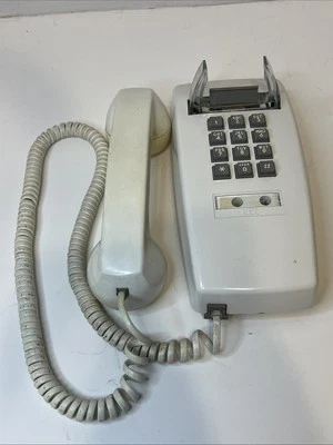 Винтажный Cortelco ITT кнопка настенный телефон 255400-MBA-20M 4-92 белый телефон - Изображение 1 из 4