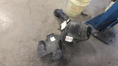 Used Air Cleaner Assembly fits: 2015 Jeep Patriot  Grade A - Image 1 of 4