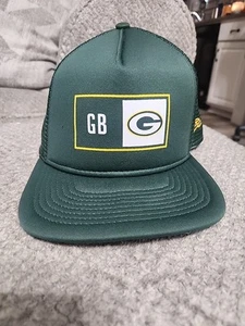 Green Bay Packers New Era Balanced Trucker 9FIFTY Snapback Hat - Green - Picture 1 of 6