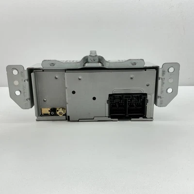 AUTORADIO PER FORD Fiesta 7° Serie H1BT-18C815-UM (17>>) - Immagine 1 di 4