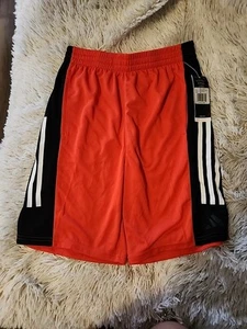 Boys Adidas Regular Fit Aeroready Shorts. Red Large 14-16 Nwt - Picture 1 of 6