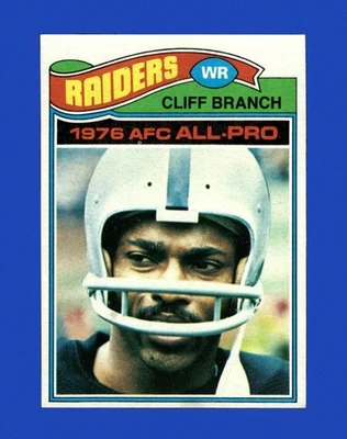 1977 Topps Set-Break #470 Cliff Branch NR-MINT *GMCARDS* - Image 1 of 2