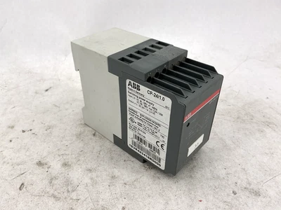 ABB 1SVR423418R0000 Switching Power Supply 33W 1A 24VDC 260VAC 440HZ CP-24/1.0 - Image 1 of 4