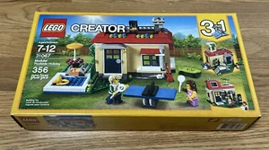 LEGO CREATOR: Modular Poolside Holiday (31067) Neu in OVP Factory Sealed - - Bild 1 von 3
