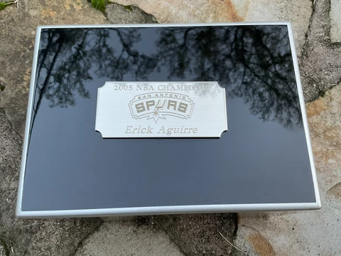 2005 SAN ANTONIO SPURS NBA CHAMPIONSHIP RING BOX Cover