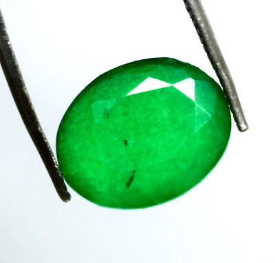 6.65 Ct Natural Green Emerald Certified Gemstone Oval Shape Best Offer Going on. - Image 1 of 4