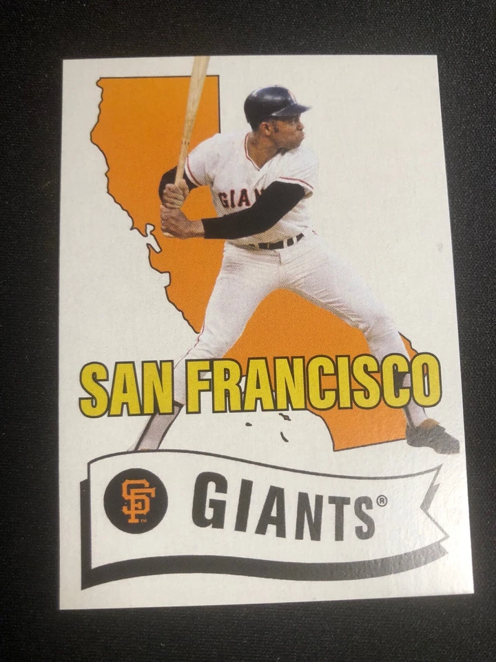 2021 Topps 582 Montgomery Club Set 2 Willie Mays Giants 19 - Image 1 of 1