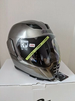 ICON AIRFLITE QUICKSILVER FULL FACE MOTORCYCLE HELMET SIZE MEDIUM #H57 - Image 1 of 4