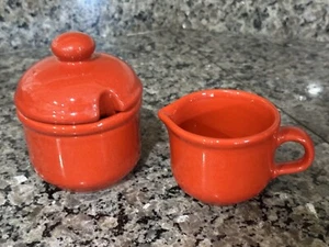 Waechtersbach, Germania, zuccheriera rossa con coperchio e crema mai usata! Nuovo! - Foto 1 di 9