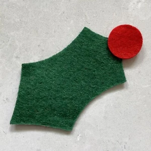 Felt Holly and Berries, Felt Die Cut Christmas Holly Leaves - Picture 1 of 9