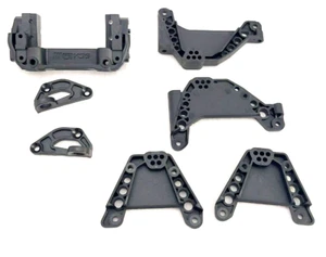 Axial SCX10 III front Bumper & Body Mount Set AXI231016 & Shock towers AXI231017 - Picture 1 of 2