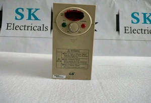 LS SV008iC5-1 1PS/0,75kw 1Phasen AC Antrieb - Bild 1 von 3