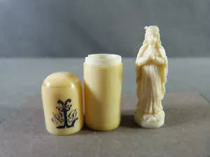 Statuetta in plastica della Vergine Maria in altare portatile in bachelite - Foto 1 di 9