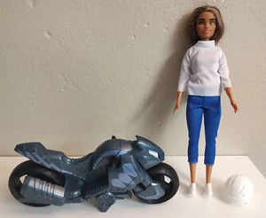 Barbie Fashionable Doll w/ Marvel Super Hero Motorcycle - Picture 1 of 10
