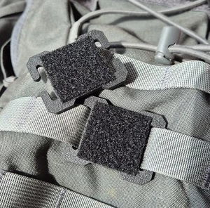 2x Molle Clip Flausch Erweiterung EDC Everyday Carry Morale Patch Abzeichen 34mm - Bild 1 von 3