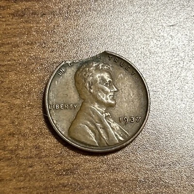 1937 Error Lincoln Wheat Cent Clipped Planchet Curved Clip - Image 1 of 4