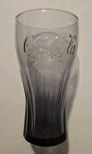 Bicchiere Pubblicitario Vintage Viola Scuro Fumo Coca Cola Vetro Soda Pop - Foto 1 di 2